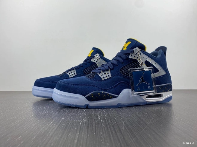 Reps TBK Michigan 3938 Retro 4 Soft Jordan AJ4- 1014